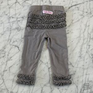Ruffle Butts Gray Leggings Sz 12/24 Mo